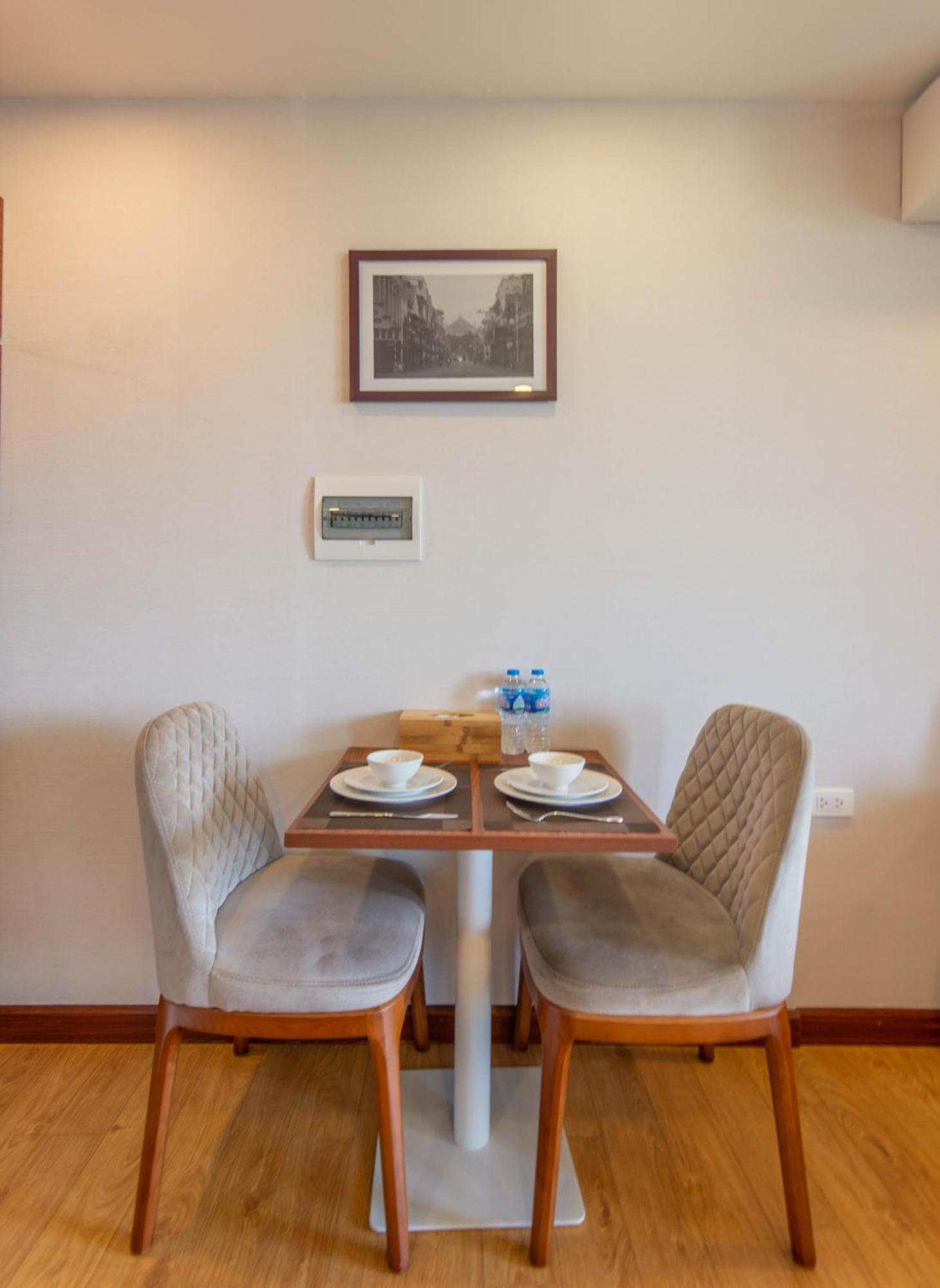 Sunny Moon West Lake Apartment Hanoi Room photo